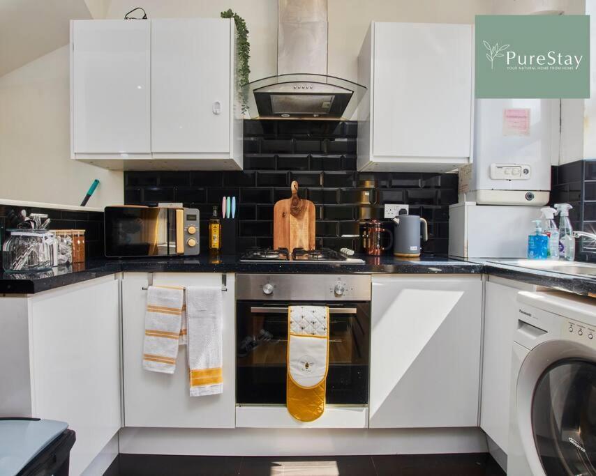 Apartamento Large Leeds With Free Parking Sleeps 8 Leeds (West Yorkshire)