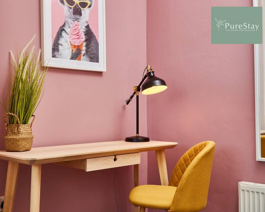 Apartamento Large Leeds With Free Parking Sleeps 8